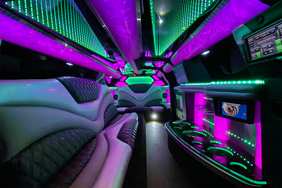 10-passenger limos